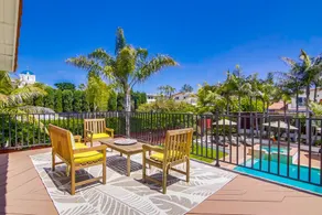 Resort Style Living with Pool, Spa, and Bay Views! - Image 4