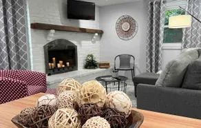 Peaceful Lancaster Retreat~Pet Friendly - Image 4