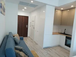 Hanza Tower AJP Lux Apartment - Image 3