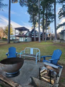 Lilly's Pad at Lone Star Lake - Image 5