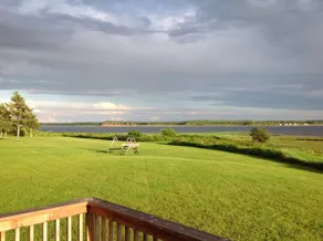 Grand River Cottage 2, Two Bedroom, WIFI, A/C - Image 4