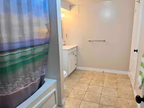 2 bedroom bright basement apartment with parking - Image 3