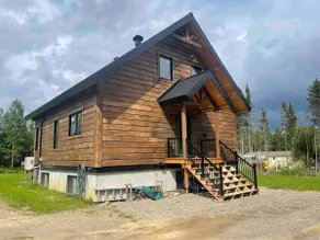 4 Bedroom Cottage – Chalet le Tigre du Bois - Image 4