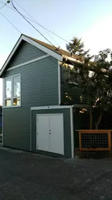 Cottage with excellent location and views - Image 4
