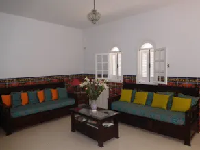 Villa with pool ideal for family vacation - Image 2