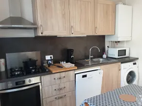Quiet house with garden, ideal for families/business stays - Image 3