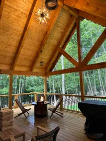 Cozy A-Frame Cabin 3bd/2bath, 6 minutes to Skiing! - Image 4