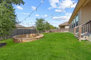 Spacious 5BR Near SeaWorld |Sleeps 14| Alamo Ranch - Image 2