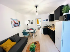 Le Héros｜1 bedroom｜Downtown｜Netflix - Image 1