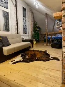 Red Central Studio in Cluj - Image 5