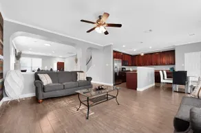 Stunning & Spacious, 8 Beds, PS4, Karaoke & more! - Image 3