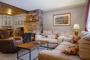 Luxury Condo Tucked in the Heart of Killington - Image 2