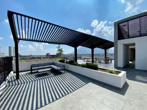 Chic Urban Van Gogh Loft in Barrio Antiguo - Image 4