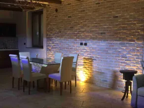 Quiet and convenient to amenities and the university - Image 5