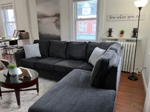 Byward Market Ottawa Beautiful One Bedroom #4 - Image 2