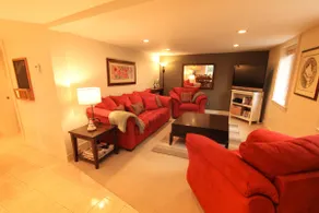 Judi's Place on the Lake (family comfortable) - Image 5