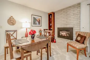 Bellevue Guest Suite on Golf Course - MS & SR520 - Image 3
