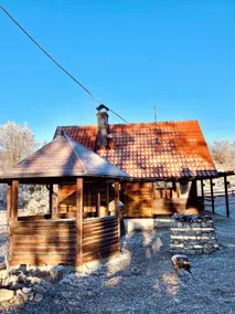 Sekulic Mountain Lodge - Image 5