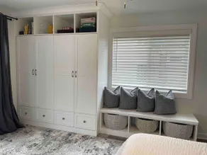 Cozy 4 Bed 2 Bath Home, Private Patio - Image 2