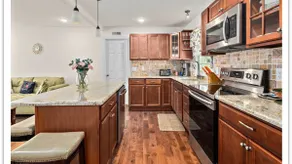 H & R Shore Home - Image 3