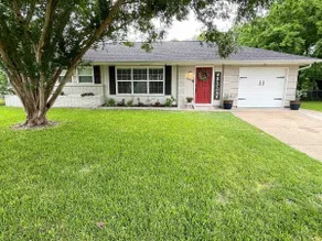 House: BCS Back Forty -Close to A&M, Food & Fun, - Image 2
