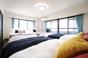 Oriental Spacious Multiple Rooms! Large groups sightseeing in Osaka! 5-minute walk from Ebisucho station for up to 17 people - Image 4