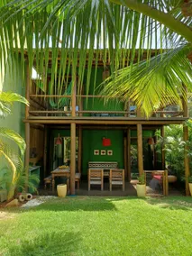 BUNGALOW, PARADISE BY THE SEA. (FOOT IN THE SAND) - Image 3