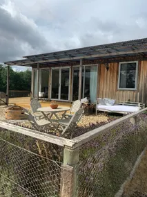 Mannaburne Cabin - 25 minutes to Derby MTB Trails - Image 2