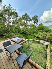 Beautiful cottage surrounded by nature - Image 2