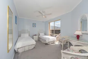 Waterfront Home Batemans Bay - Image 2