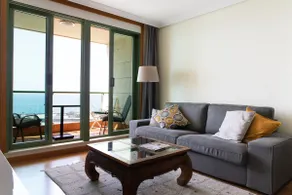 Beachfront penthouse with spectacular seaviews - Image 4