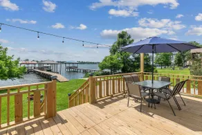 False River FUN Boat dock, covered pier, swimming - Image 2