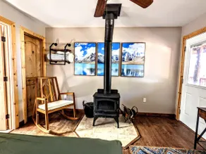 #4Falcon's Chalet-Cabin W/Fireplace & Amazing View - Image 5