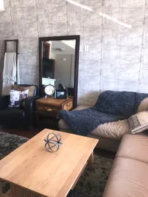 GETAWAY SUITE NEAR THE ROCKIES - SELF CONTAINED - Image 4