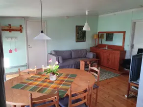 Cabin near the sea, 20 meters from the sea, Brissund. - Image 3