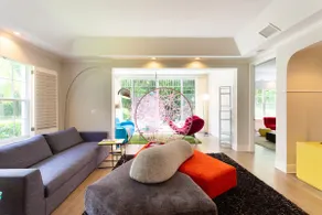 Art and Design in Bradenton Villa - Image 2