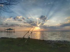 Time to Relax! Waterfront Property! - Image 5