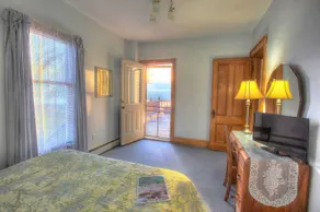 Summer Special! Inn at Chateau LaFayette Reneau - Image 3