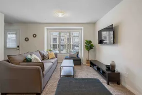 Spacious Suburban Row Home. Garage, cable, patio + - Image 2