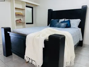 [Franks House]. 2BR/ Private Parking - Image 5