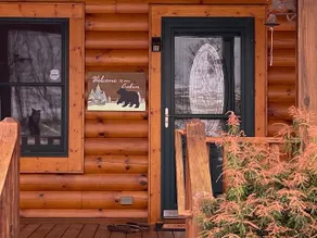 Amazing! Unobstructed Long-Range Mountain Views at 3700’ elevation with Hot Tub - Image 3
