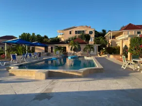 Caribbean Home - Image 2
