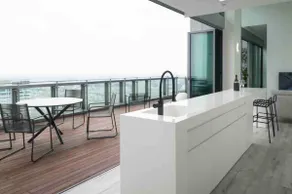 Modern Chic 1BR Penthouse connected to mall - Image 2