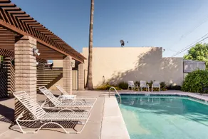 Updated Central Phoenix Townhouse near Restaurant Row - Image 2