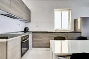 3 Bedroom Apartment StPaul’s Bay - Image 5