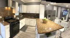 9 Guest, 2 BR, Near SoFi, & amusement parks - Image 3
