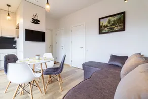 VineWood Apartment, By Cohost - Image 3
