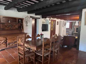 Farmhouse in La Garrotxa - Image 5