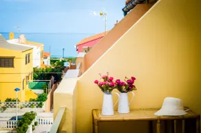 Rey Valencia Cullera Sueca Beach House - Image 2