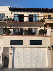 Relax and Reset in this Las Gaviotas Cozy Condo - Image 2